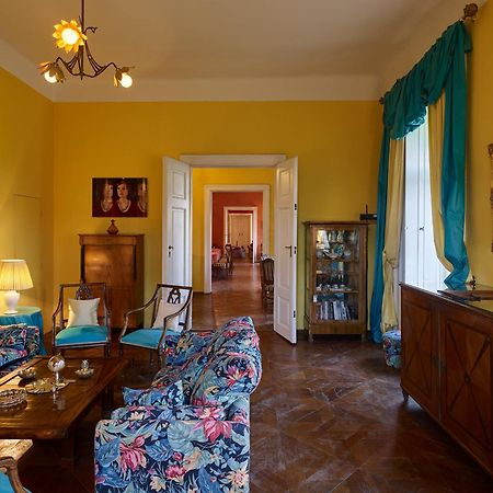 Schloss Hollenburg Aparte Apartments 크렘스안더다노 외부 사진